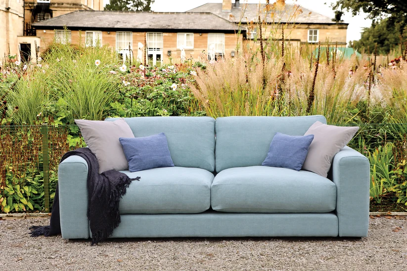 Tetrad Shuffle Longbase Midi Sofa